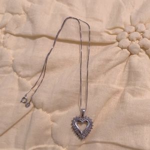 Sterling silver and diamond 💎 heart necklace 20”
